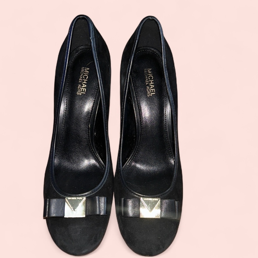 Michael Kors Black Heels with Metallic Embellishment